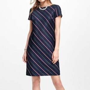 EUC Brooks Brothers Red Fleece brand Shift Dress